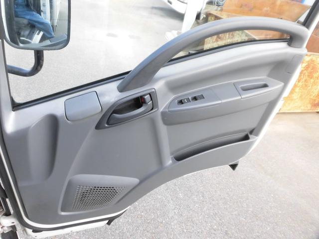 いすゞエルフアルミバン小型（2t・3t）[写真30]