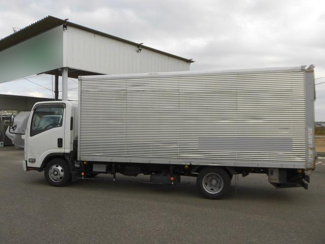 いすゞエルフアルミバン小型（2t・3t）[写真05]