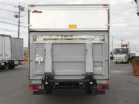 いすゞエルフアルミバン小型（2t・3t）[写真08]