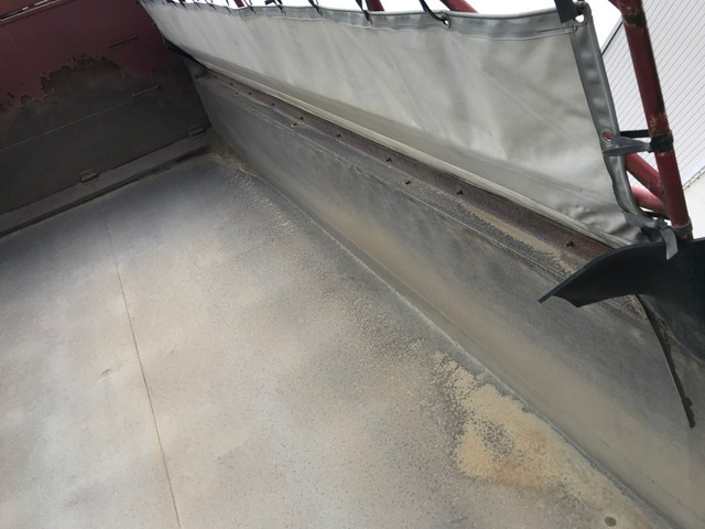 日野レンジャーダンプ増トン（6t・8t）[写真10]