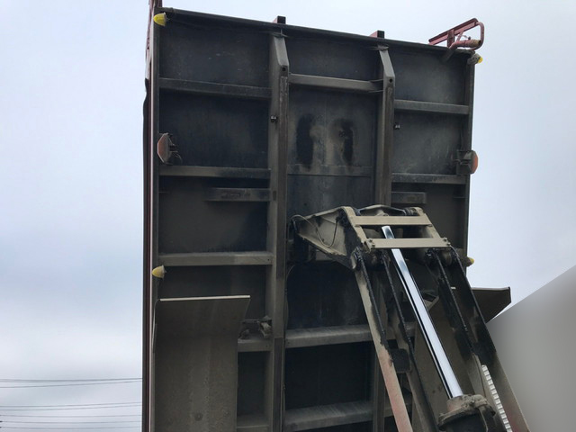 日野レンジャーダンプ増トン（6t・8t）[写真12]