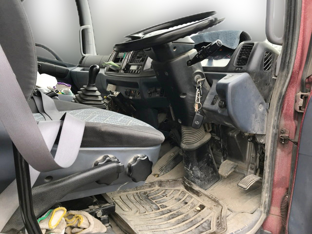 日野レンジャーダンプ増トン（6t・8t）[写真25]