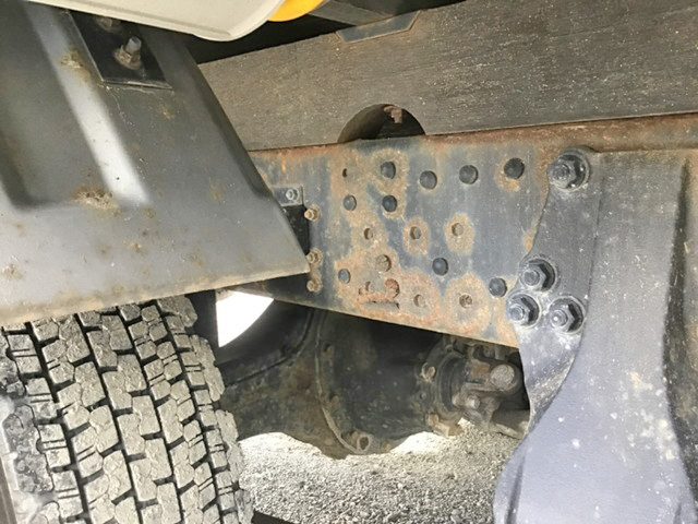 三菱ふそうファイターアルミブロック中型（4t）[写真11]