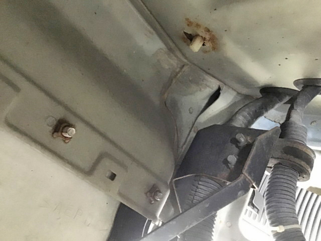 三菱ふそうファイターアルミブロック中型（4t）[写真22]