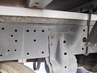 日野デュトロ平ボディ小型（2t・3t）[写真13]