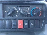 日野デュトロ平ボディ小型（2t・3t）[写真30]