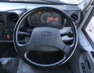 日野デュトロ平ボディ小型（2t・3t）[写真33]