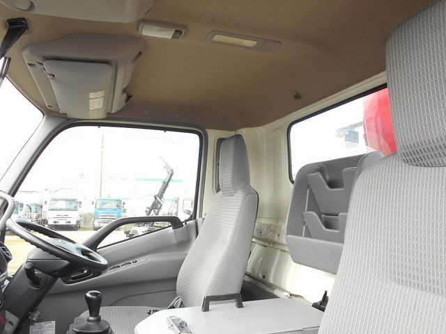 日野デュトロクレーン4段小型（2t・3t）[写真27]