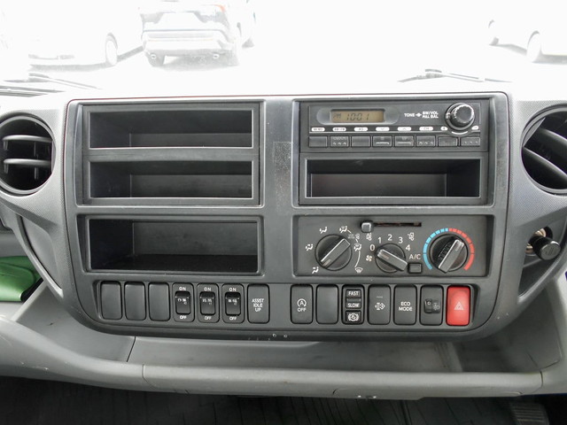 日野デュトロクレーン4段小型（2t・3t）[写真29]