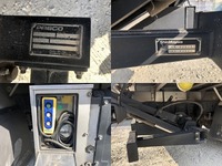 三菱ふそうキャンターアルミバン小型（2t・3t）[写真11]