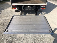 三菱ふそうキャンターアルミバン小型（2t・3t）[写真13]