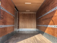 三菱ふそうキャンターアルミバン小型（2t・3t）[写真14]