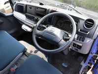 日産アトラス平ボディ小型（2t・3t）[写真18]