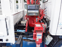 いすゞエルフクレーン3段小型（2t・3t）[写真09]