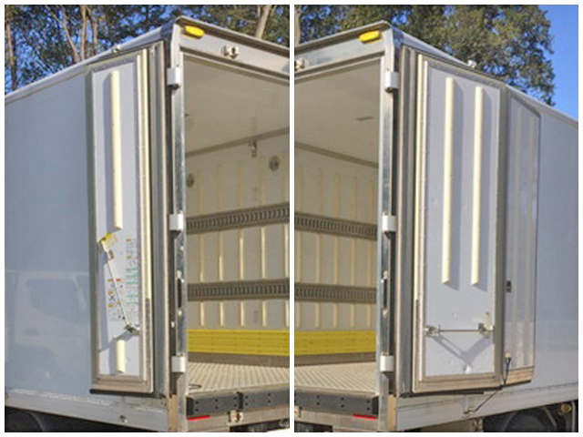 三菱ふそうキャンター冷凍車（冷蔵車）小型（2t・3t）[写真10]