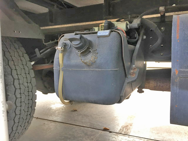 三菱ふそうキャンター冷凍車（冷蔵車）小型（2t・3t）[写真22]