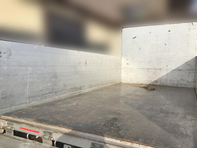 マツダタイタンアルミブロック小型（2t・3t）[写真10]