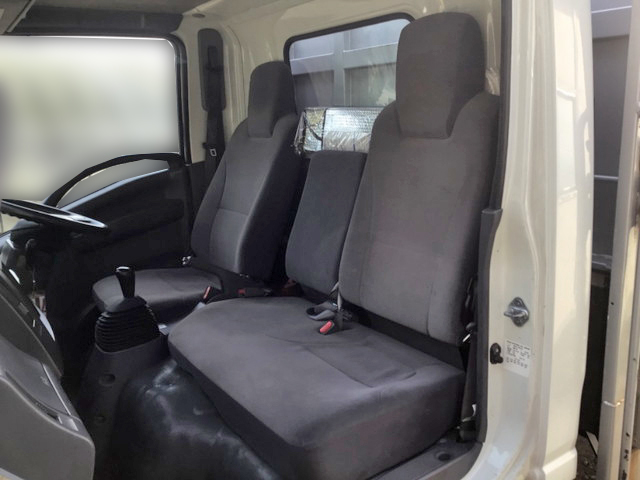 マツダタイタンアルミブロック小型（2t・3t）[写真31]