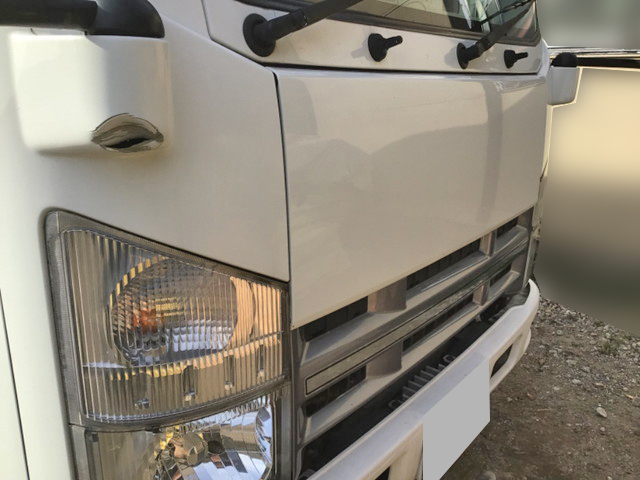 マツダタイタンアルミブロック小型（2t・3t）[写真07]