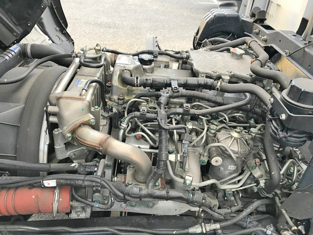 日野レンジャーアルミウイング中型（4t）[写真21]