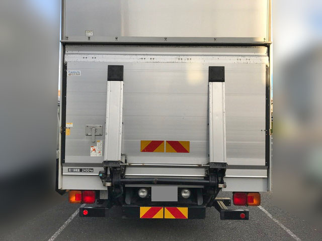 日野レンジャーアルミウイング中型（4t）[写真03]