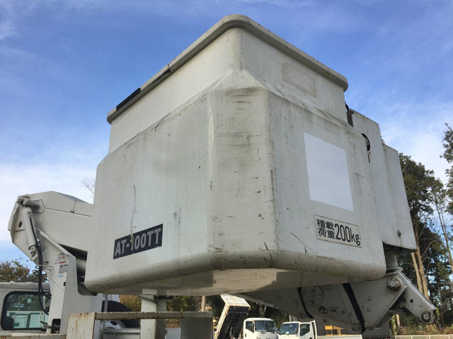 いすゞエルフ高所作業車小型（2t・3t）[写真13]