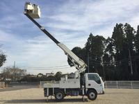 いすゞエルフ高所作業車小型（2t・3t）[写真06]