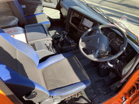 いすゞギガアルミブロック大型（10t）[写真13]