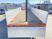 いすゞギガアルミブロック大型（10t）[写真09]