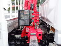 三菱ふそうキャンタークレーン3段小型（2t・3t）[写真12]