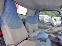 三菱ふそうキャンタークレーン3段小型（2t・3t）[写真18]