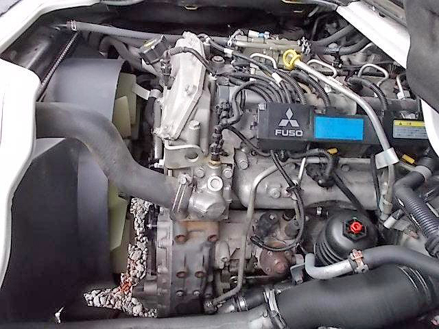 三菱ふそうキャンターダブルキャブ（Wキャブ）小型（2t・3t）[写真15]