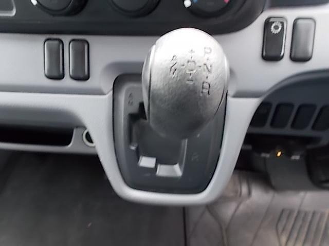 三菱ふそうキャンターダブルキャブ（Wキャブ）小型（2t・3t）[写真35]