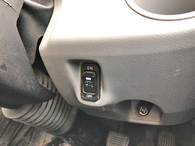 トヨタダイナ平ボディ小型（2t・3t）[写真23]