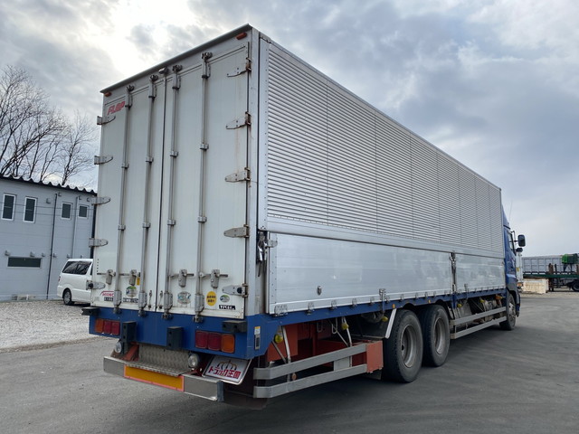 日野プロフィアアルミウイング大型（10t）[写真02]