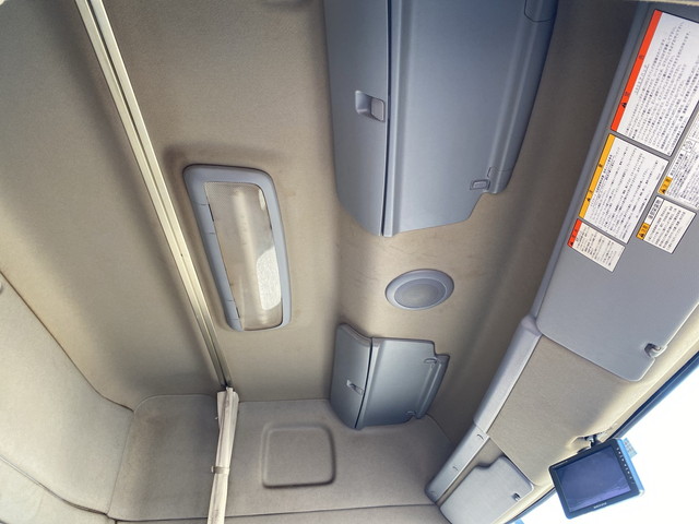 日野プロフィアアルミウイング大型（10t）[写真29]