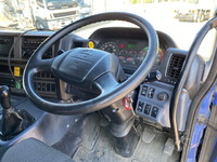 日野プロフィアアルミウイング大型（10t）[写真32]