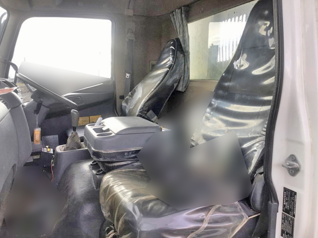 三菱ふそうファイターダンプ中型（4t）[写真25]