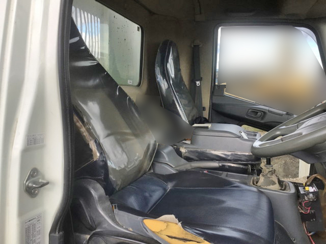 三菱ふそうファイターダンプ中型（4t）[写真26]