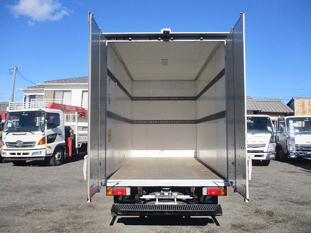 日産アトラスパネルバン小型（2t・3t）[写真10]