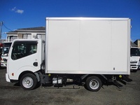 日産アトラスパネルバン小型（2t・3t）[写真05]