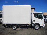 日産アトラスパネルバン小型（2t・3t）[写真06]
