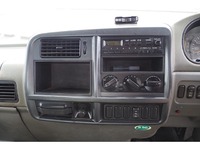 三菱ふそうファイターセルフクレーン4段中型（4t）[写真38]