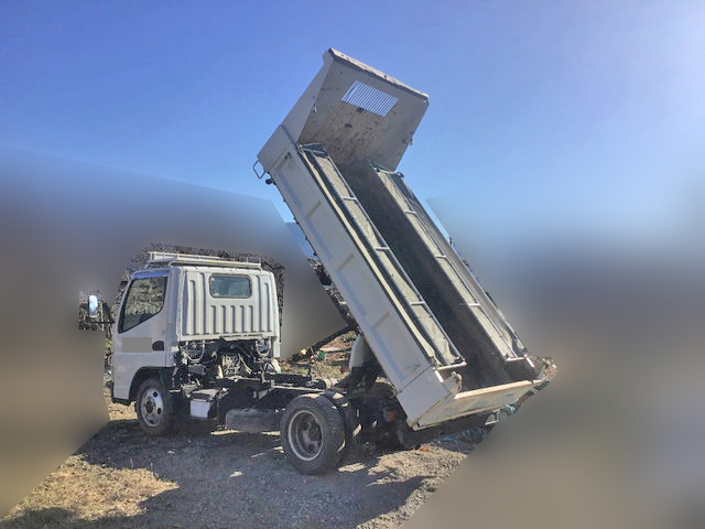 三菱ふそうキャンターダンプ小型（2t・3t）[写真06]