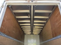 日野レンジャーアルミウイング中型（4t）[写真18]