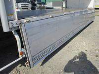 日野レンジャーアルミウイング中型（4t）[写真06]