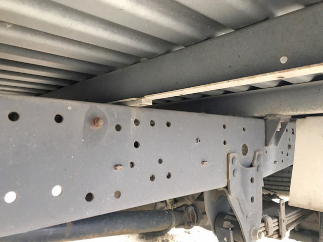 トヨタトヨエース平ボディ小型（2t・3t）[写真15]