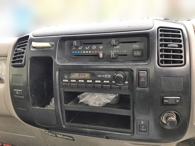 トヨタトヨエース平ボディ小型（2t・3t）[写真27]