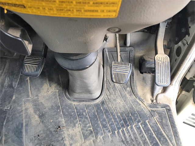 トヨタトヨエース平ボディ小型（2t・3t）[写真29]