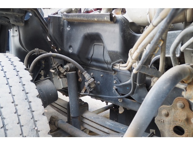 日野プロフィアダンプ大型（10t）[写真11]